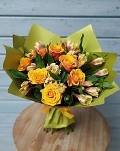 Букет цветов из:  Альстромерии и Розы в Якшур-Бодья