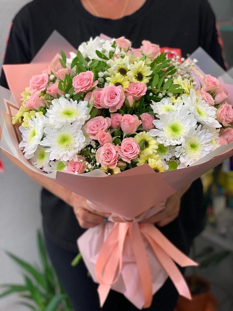 Букет цветов из: Розы и Хризантемы в Якшур-Бодья