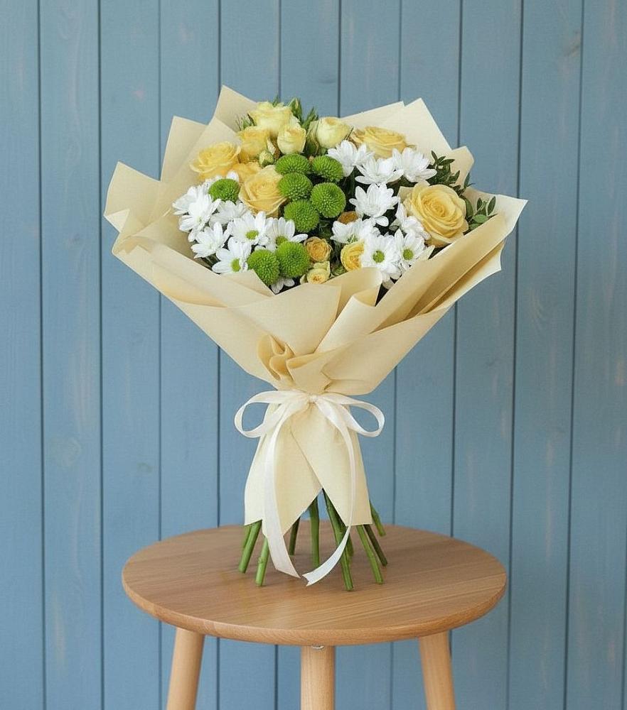 Букет цветов из: Хризантемы и Розы в Якшур-Бодья