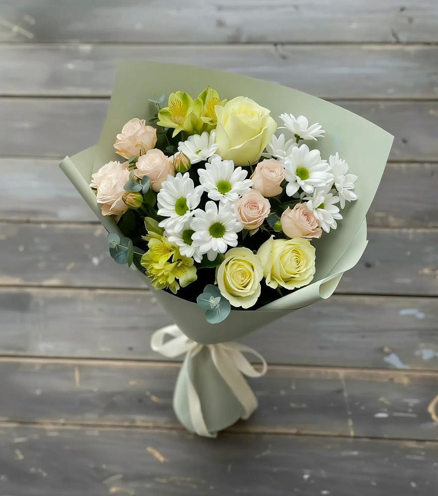 Букет цветов из: Альстромерии, Розы и Хризантемы в Якшур-Бодья