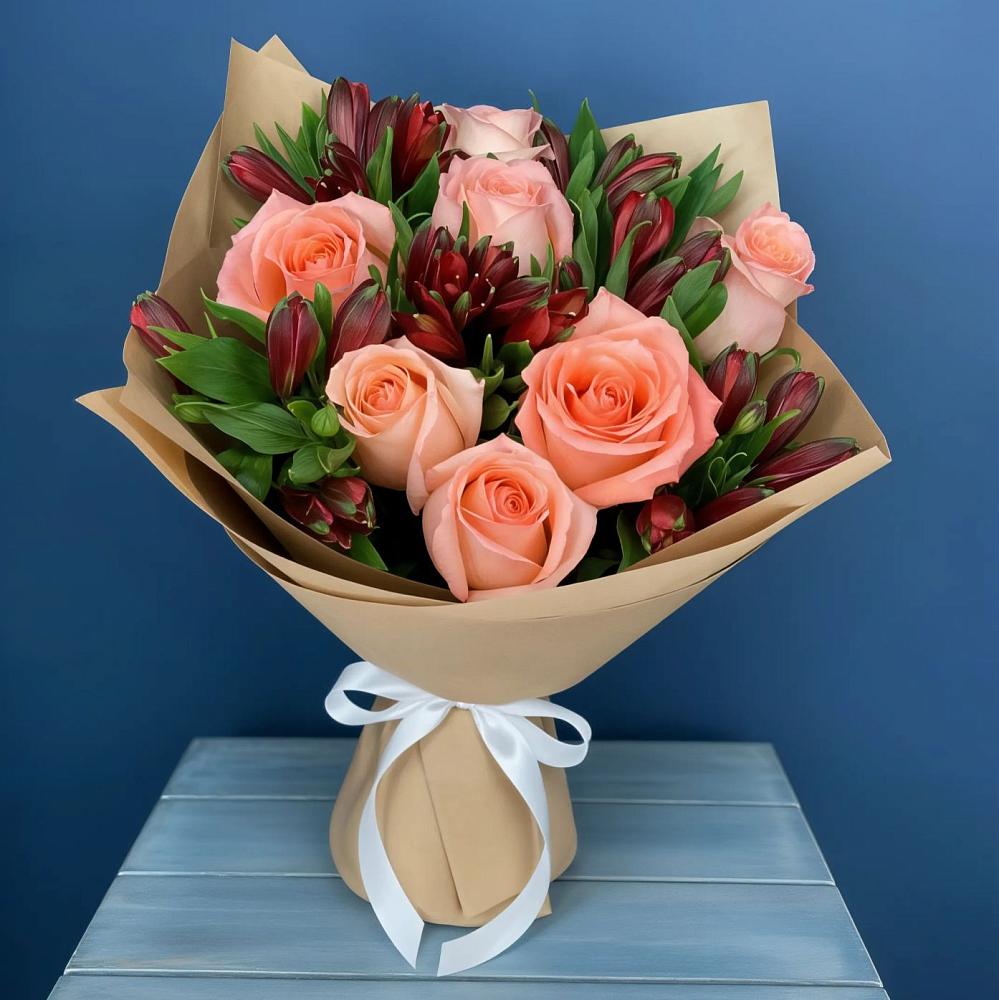 Букет цветов из: Розы и Альстромерии в Якшур-Бодья