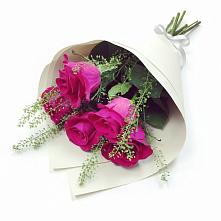 Букет цветов из:  Розы в Якшур-Бодья