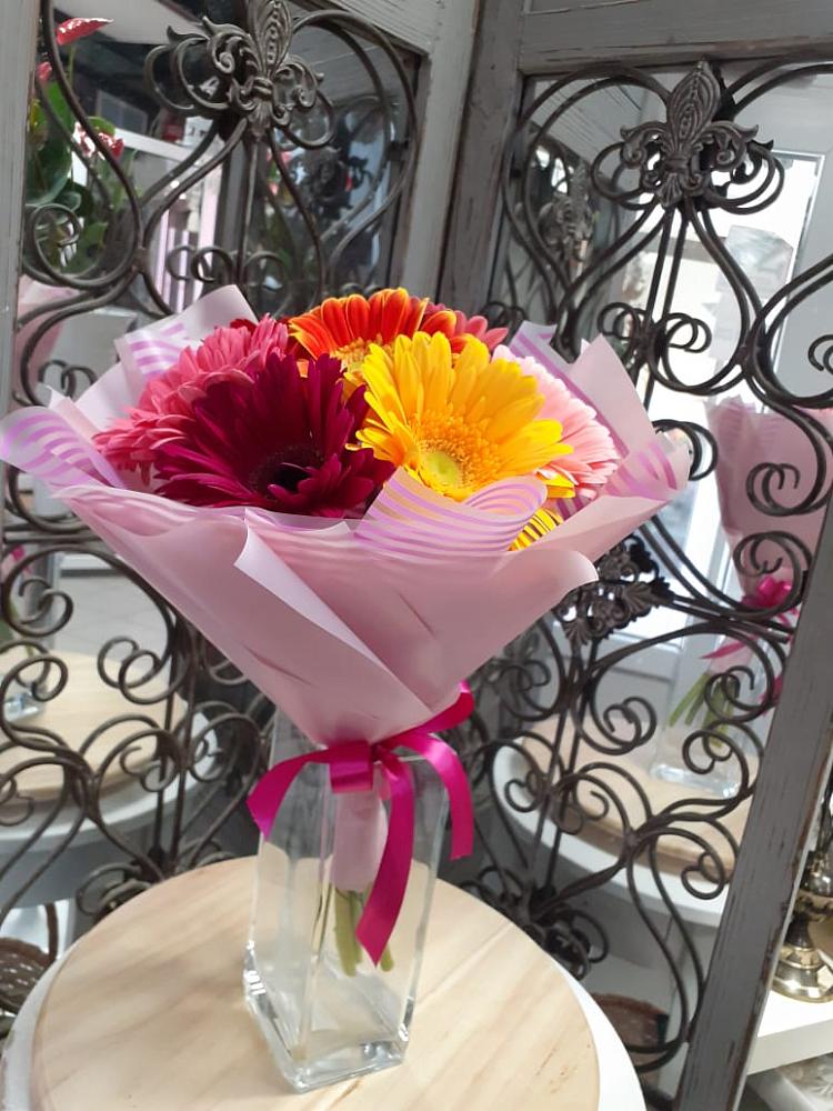 Букет цветов из: Герберы в Якшур-Бодья