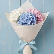 Букет цветов из:  Гортензия в Якшур-Бодья