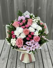 Букет цветов из:  Альстромерии, Гвоздики, Розы и Хризантемы в Якшур-Бодья