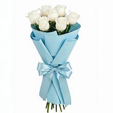 Букет 7 белых роз Проуд в Якшур-Бодья