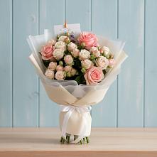 Букет цветов из:  Розы в Якшур-Бодья