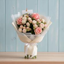 Букет цветов из:  Розы в Якшур-Бодья