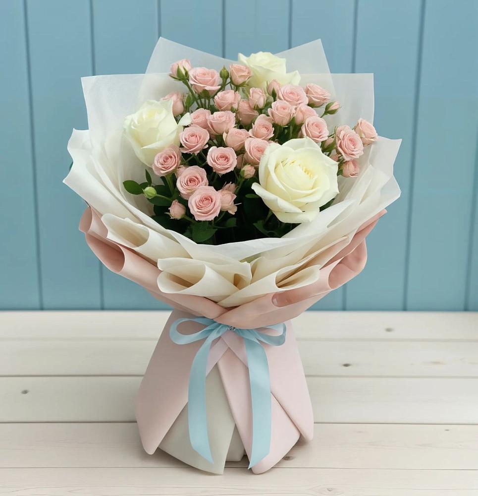 Букет цветов из: Розы в Якшур-Бодья