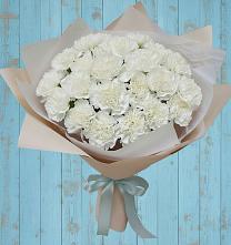 Букет цветов из:  Гвоздики в Якшур-Бодья