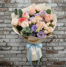 Букет цветов из:  Розы, Лизиантусы и Гвоздики #REPLACE_PRED# Якшур-Бодья